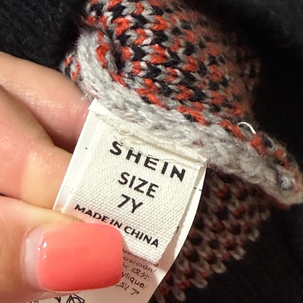 SHEIN Youth Boy Size 7 Lion Sweater - Gray and Black